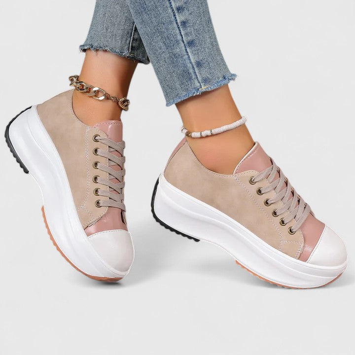 Donnella | Supportive Shoes
